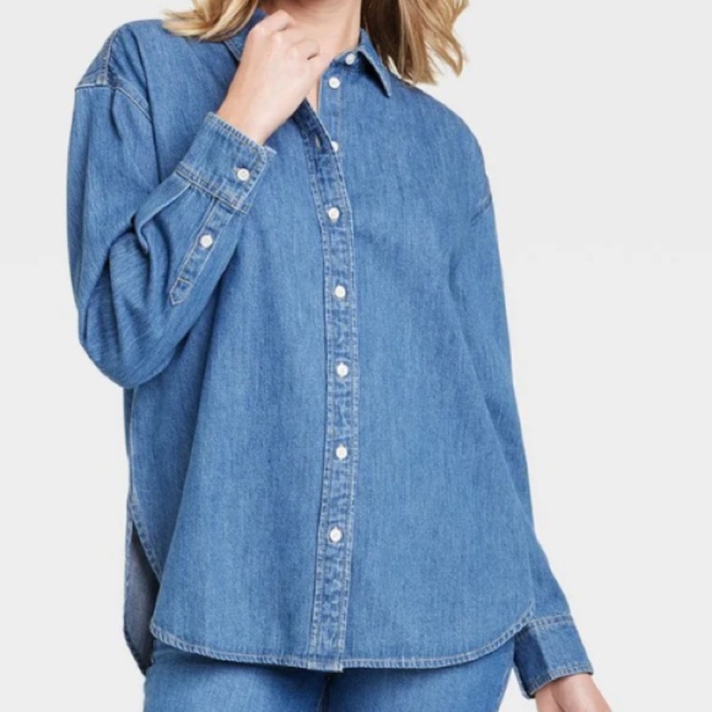 Universal Thread Blue Denim Button-Up Shirt